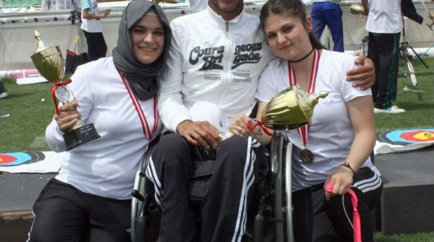 Maganda Kurşunu Hayatını Kararttı, Ok&ccedil;ulukla Hayata Tutunuyor