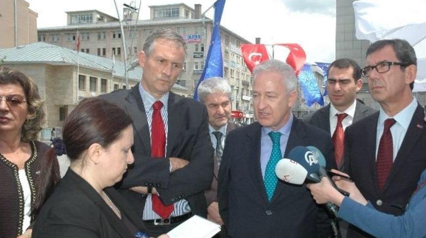 Ab T&uuml;rkiye Delegasyonu Başkanı B&uuml;y&uuml;kel&ccedil;i Jean-maurice Ripert: