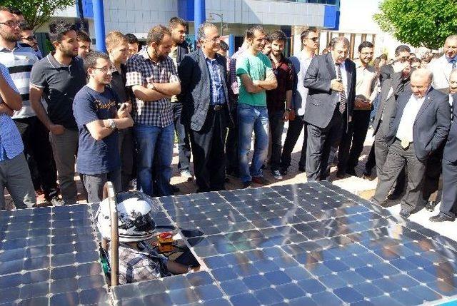 Güneş Enerjili Araba 1