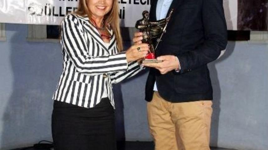 İha Kameramanı Ferruh Ser&ccedil;e &Ouml;d&uuml;l Aldı