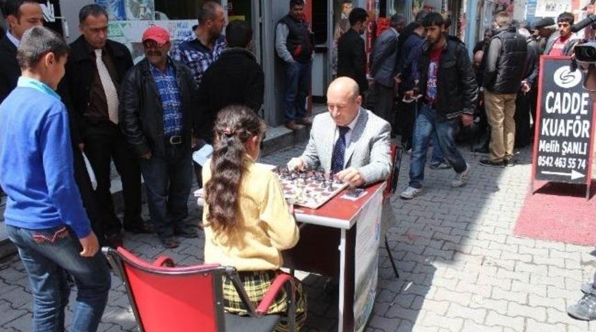 Ağrı&rsquo;da Gen&ccedil;lik Haftası Etkinlikleri