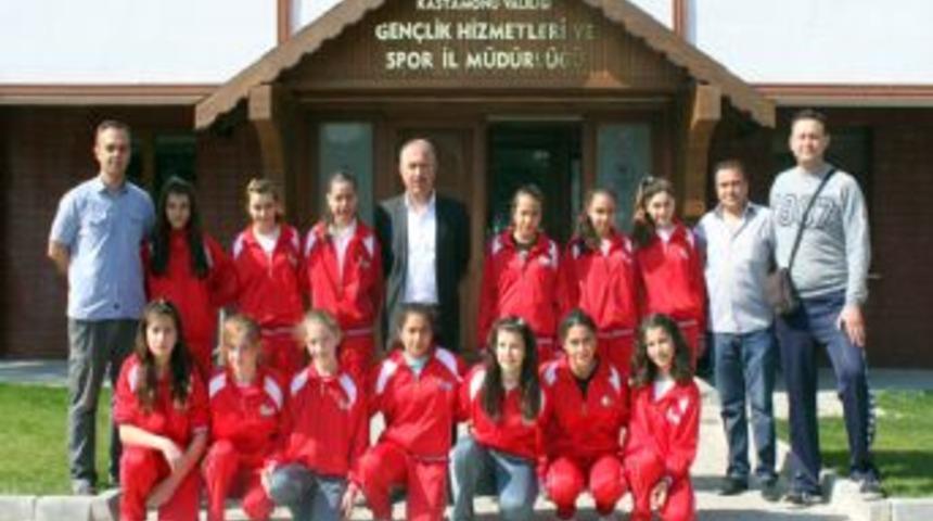 Hentbolcu K&uuml;&ccedil;&uuml;k Kızlar, T&uuml;rkiye Finallerinde