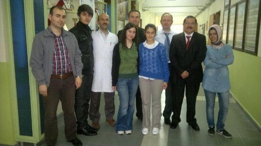 Liselerarası Bilgi Yarışmasında Sapanca Anadolu Lisesi Finale Kaldı