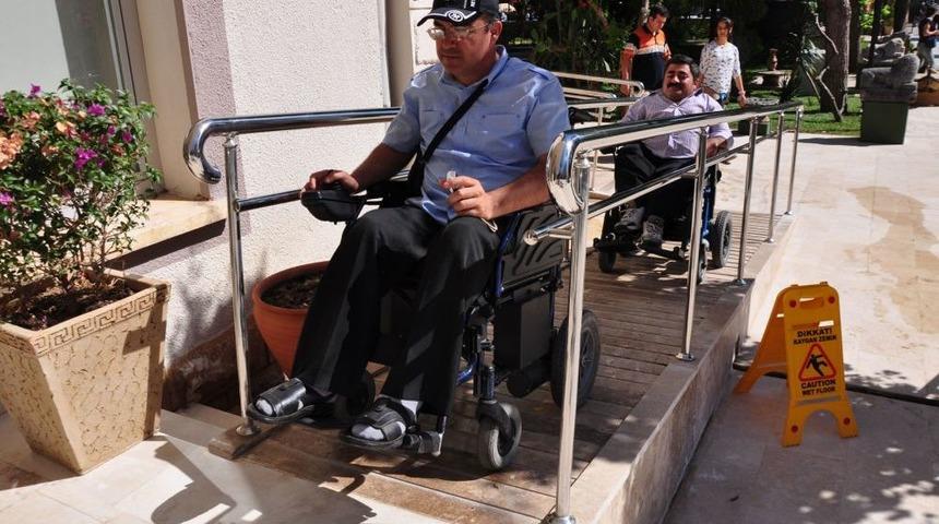 Engelliler Haftası, Engelsiz M&uuml;zede Kutlandı