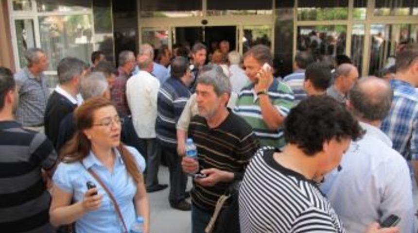 Belediye Başkanı Kılı&ccedil;, Bir Dosyadan Tahliye Oldu