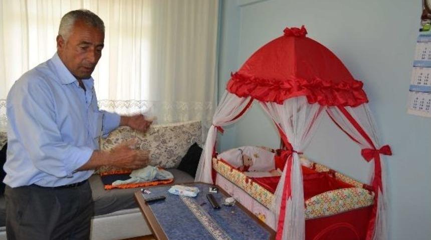 Şehit Din&ccedil;er Ersoy'un Ağabeyinin Evini Soydular