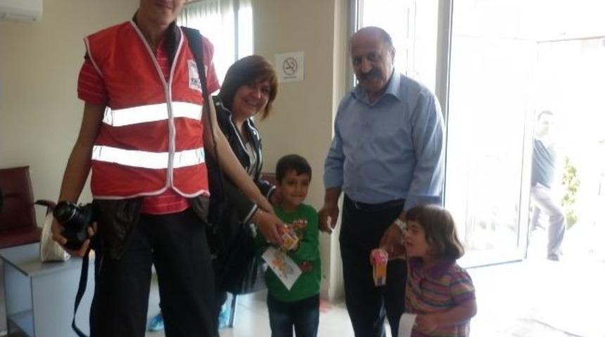 Kızılay Urla Şubesi'nden Rehabilitasyon Merkezine Ziyaret