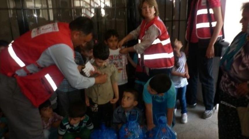 Urla 80. Yıl İlkokulu Anasınıfı, Kızılay'ı Ziyaret Etti