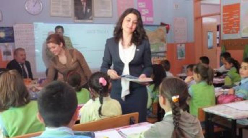 Alaplı SGK Merkezi M&uuml;d&uuml;r&uuml;nden Kasımlıya ziyaret