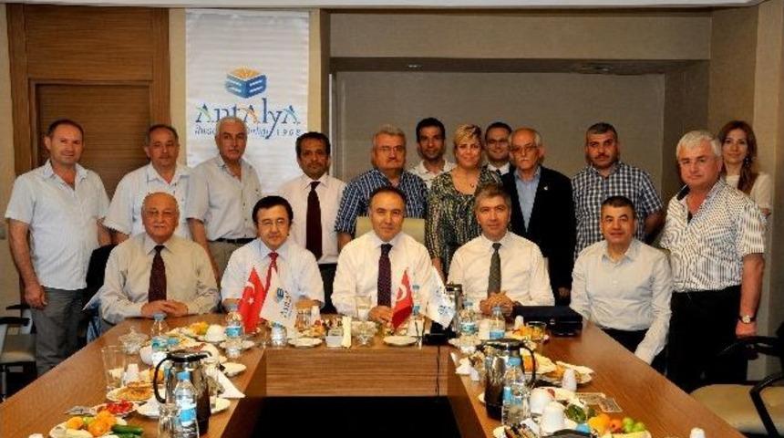 Vali Altıparmak Kumluca Osb&rsquo;ye Son Kez Başkanlık Yaptı