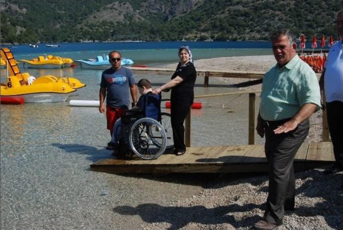 &Ouml;l&uuml;deniz'de Artık Engellilerde &Ouml;l&uuml;denizde Rahat&ccedil;a Denize Girebilecek