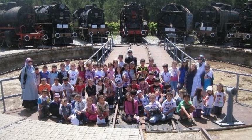 &Ouml;nce &Ouml;ğrendiler, Sonra Eğlendiler