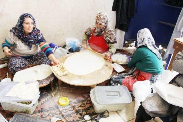 Silvan’da Çalışan Kadınlar Kermes Düzenledi