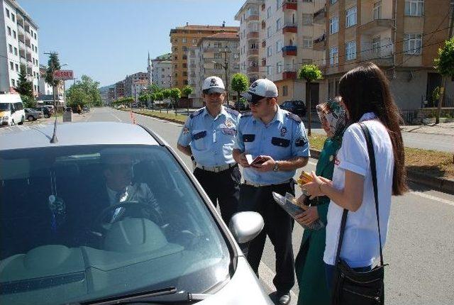 Rize&rsquo;de S&uuml;r&uuml;c&uuml;lere Emniyet Kemeri Denetimi 2