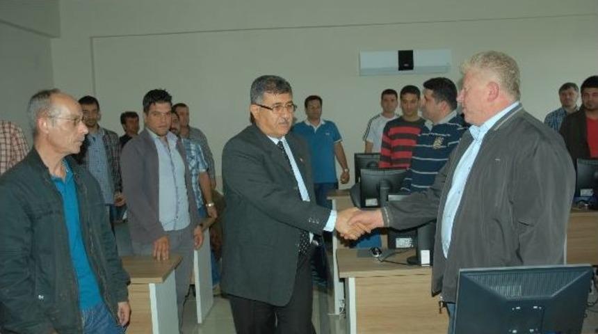 Kursiyerler Sertifikalarını Aldı