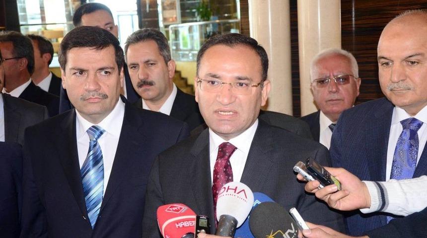 Bekir Bozdağ: Parti Meclisi, Kılıçdaroğlu’na Yurt Dışı Yasağı Getirsin