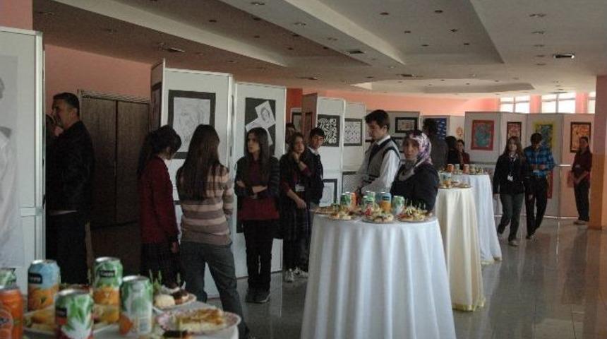 Erzurum Lisesi &Ouml;ğrencilerinden Resim Sergisi