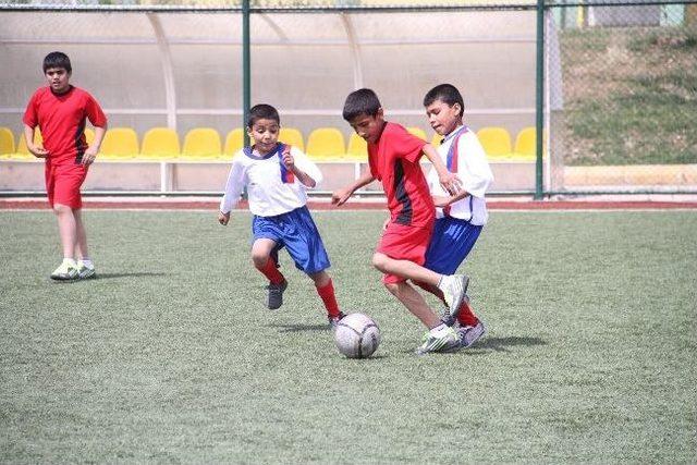 Zihinsel Engelliler Futbol Turnuvası