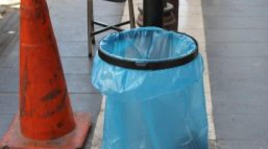 &Ccedil;&ouml;p Kutuları Yerini &Ccedil;&ouml;p Poşetlerine Bıraktı