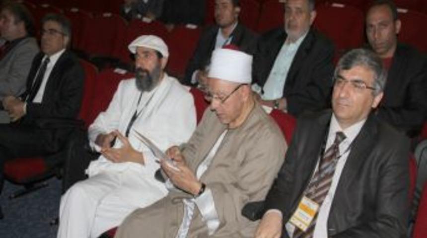 Mardin Artuklu &Uuml;niversitesi'nde Arap&ccedil;a Sempozyumu Başladı