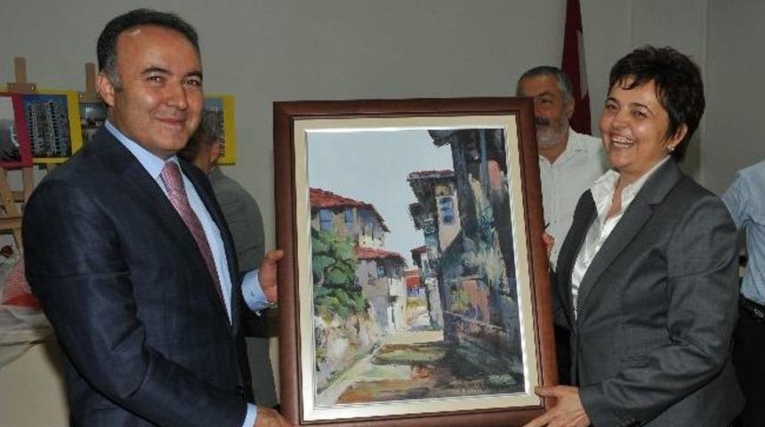 Vali Altıparmak Kent Konseyi'ne Veda Ziyaretinde Bulundu