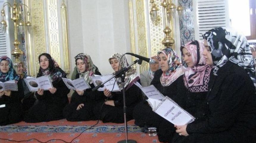 Kadın Din G&ouml;revlilerinden Kandil Ve Anneler G&uuml;n&uuml; Programı