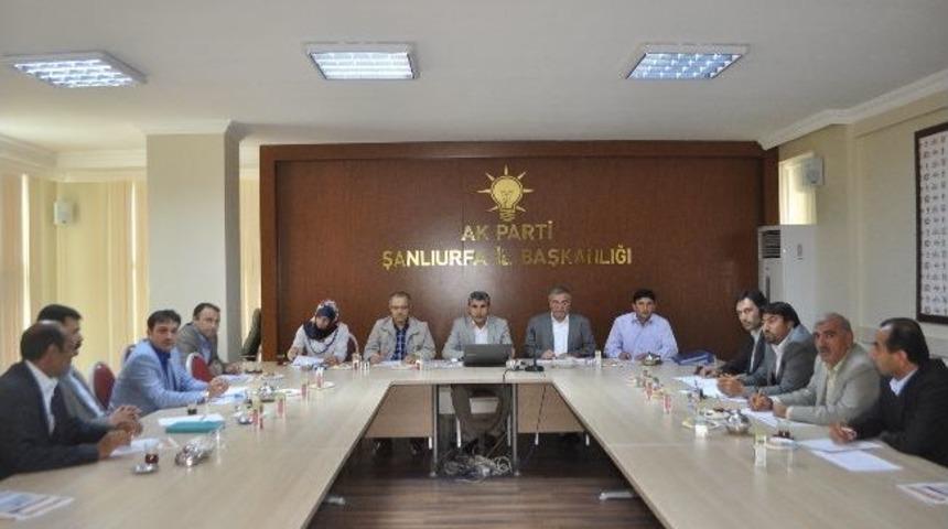 Ak Parti Ar-ge Birim Toplantısı Ger&ccedil;ekleşti