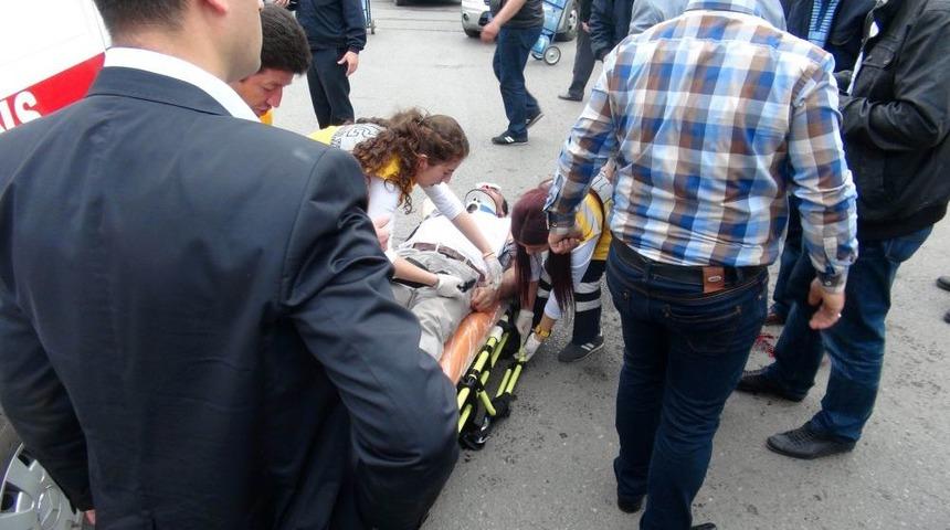 Dolmuş Şof&ouml;rlerinin Darp Ettiği S&uuml;r&uuml;c&uuml; Yaralandı