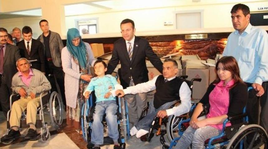 60 Engellinin Tekerlekli Sandalye Sevinci