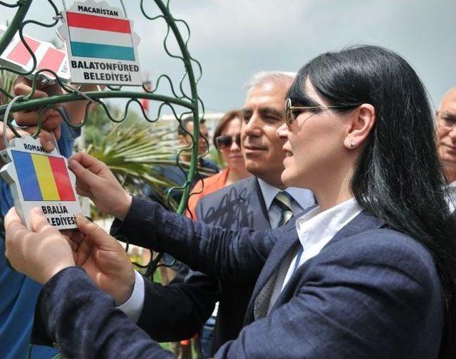 Nil&uuml;fer&rsquo;e Kardeşlik Parkı 2