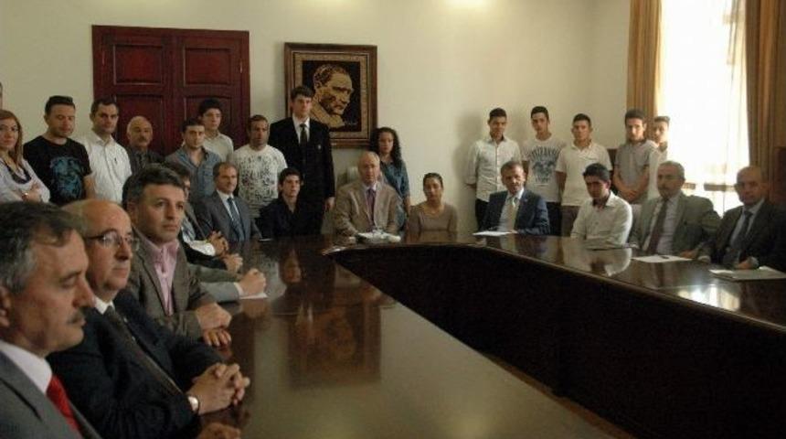 Manisa'da Hava Alanı Protokol&uuml; İmzalandı