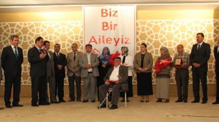 Vali Yılmaz, Ailelerle Bir Araya Geldi