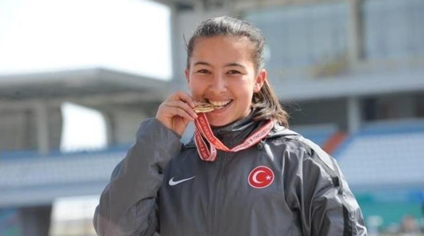 Ar&uuml;&rsquo;den Atletizmde B&uuml;y&uuml;k Başarı