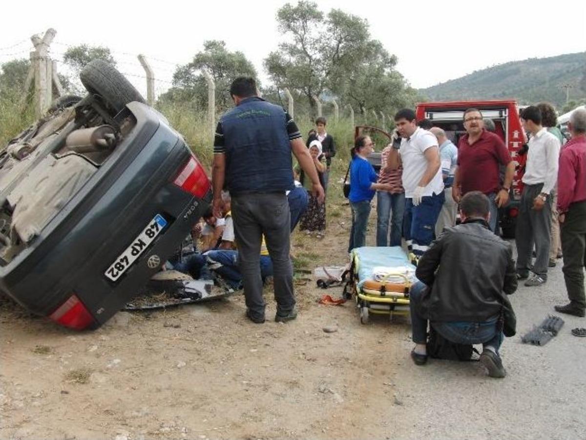 Milas&rsquo;ta Engelli Servisi Kaza Yaptı, 12 Yaralı