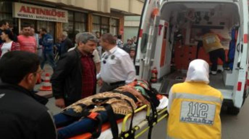 Darp Edilen Gen&ccedil; Kız Hastanelik Oldu