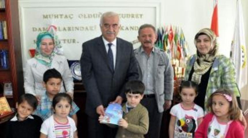 Minikler, Resmi Protokol&uuml; Şenliğe Davet Etti