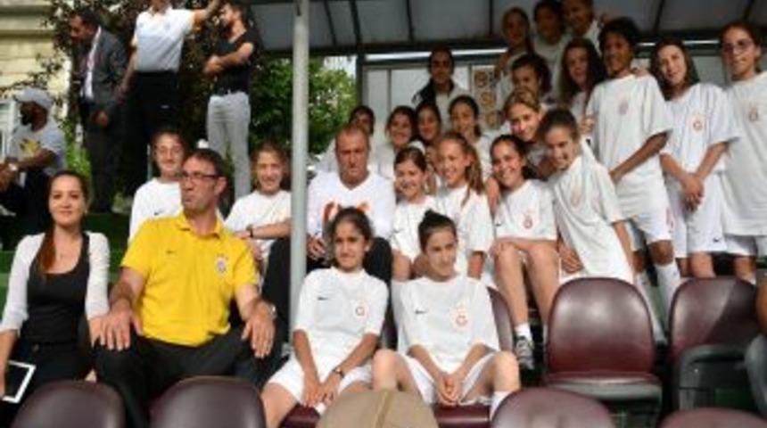 Galatasaray, Trabzonspor Ma&ccedil;ının Hazırlıklarını Tamamladı