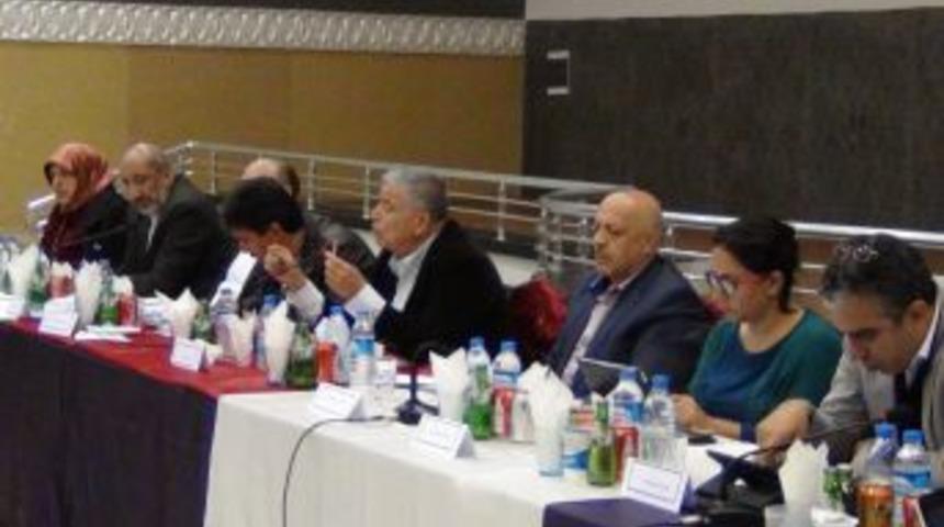 Akil İnsanlar Heyeti Muş'ta STK Temsilcileri Ile Bir Araya Geldi