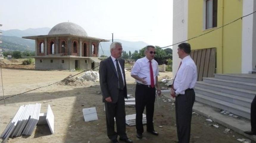 &Ouml;demiş&rsquo;in En B&uuml;y&uuml;k Camisi Belediyenin Katkılarıyla Tamamlanıyor