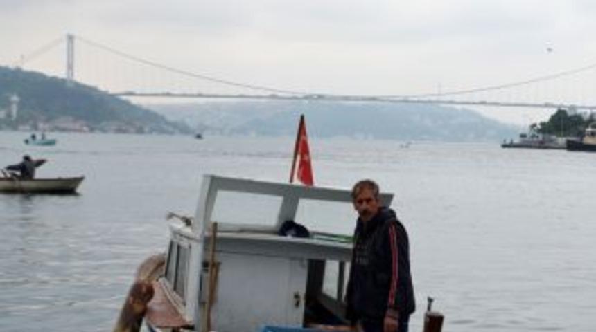 Onlar Balığı Yemek Değil, Dağıtmak I&ccedil;in Tutuyor