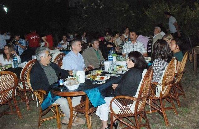 Ses &Uuml;yeleri Didim&rsquo;de Yemekte Biraraya Geldi 2