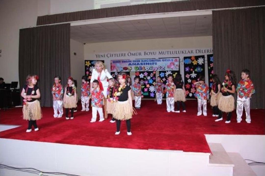 &Ouml;ğrencilerden Yılsonu Etkinliği