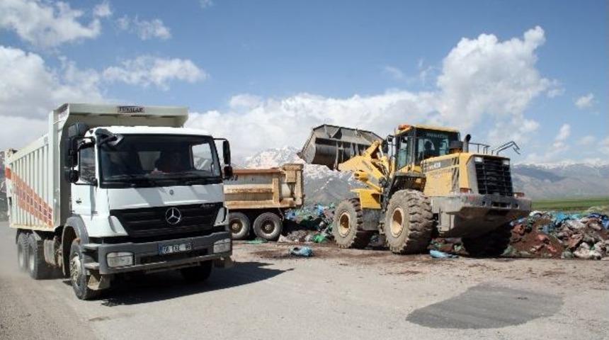 Y&uuml;ksekova Nehil Sazlığı Temizlendi