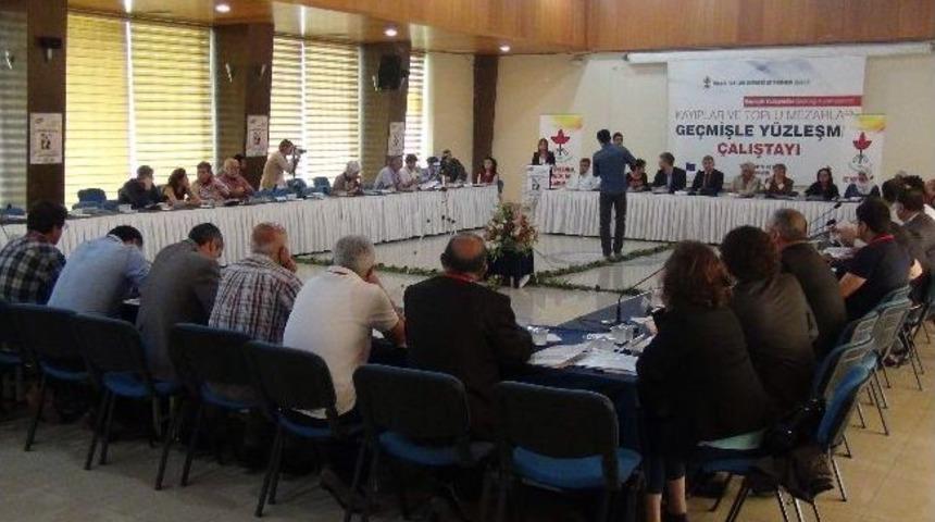 Diyarbakır&rsquo;da &lsquo;kayıplar Ve Toplu Mezarlar&rsquo; &Ccedil;alıştayı