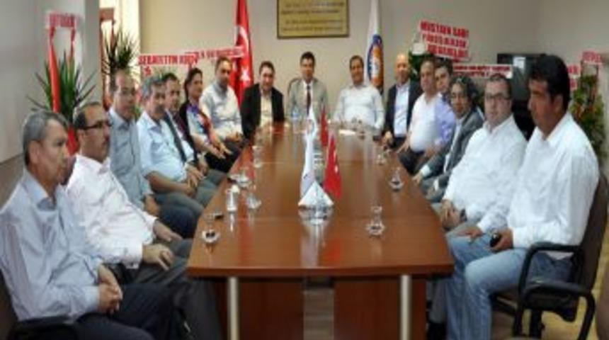 Uzun: &Ccedil;ukurova B&ouml;lgesi T&uuml;rkiye'nin Parlayan Yıldızı Olacak