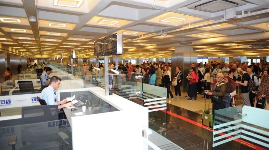 Pasaport Ge&ccedil;işleri G&uuml;venli Ve Hızlı Olacak