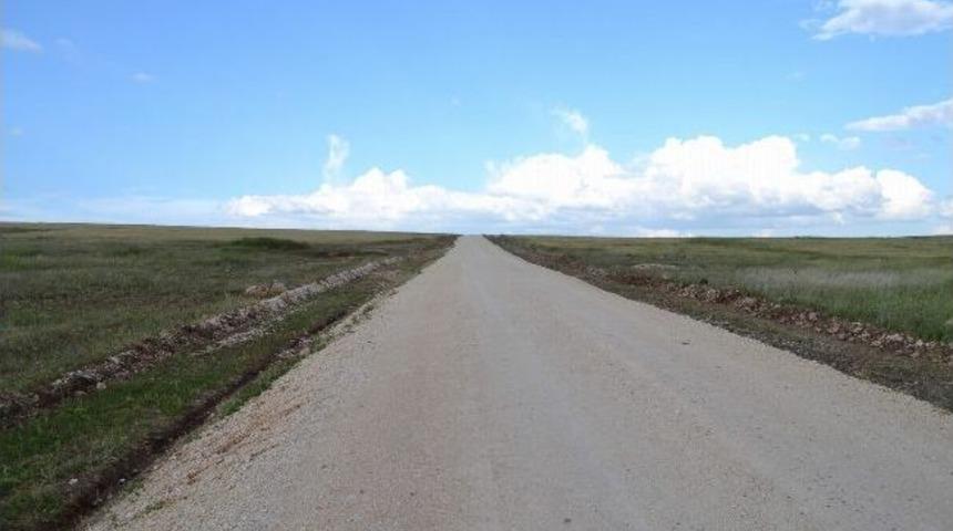 Hilvan&rsquo;da K&ouml;y Yolları Sorunu Tarih Oluyor