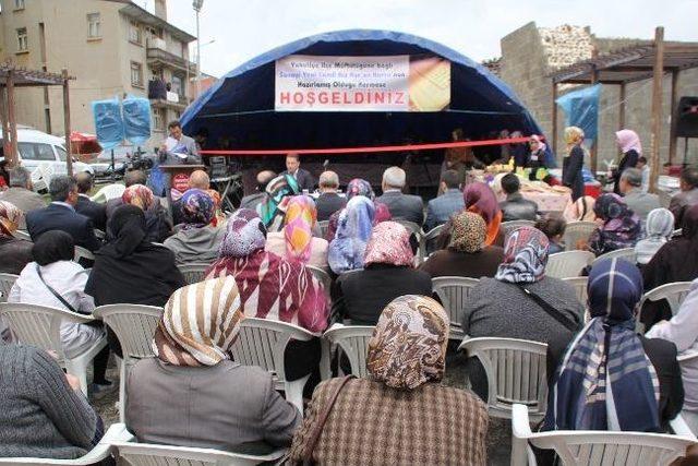 Yeni Camii Kız Kuran Kursu Kermesi Açıldı