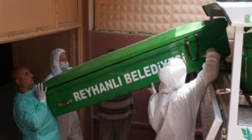 Tanışma K&ouml;y&uuml;ndeki Patlamada &Ouml;lenlerin Kimlikleri DNA Testi Ile Belirlenecek