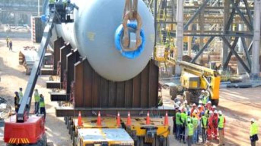 T&uuml;praş, Fuel Oil D&ouml;n&uuml;ş&uuml;m Projesinde En Ağır Ekipmanı Yerleştirdi